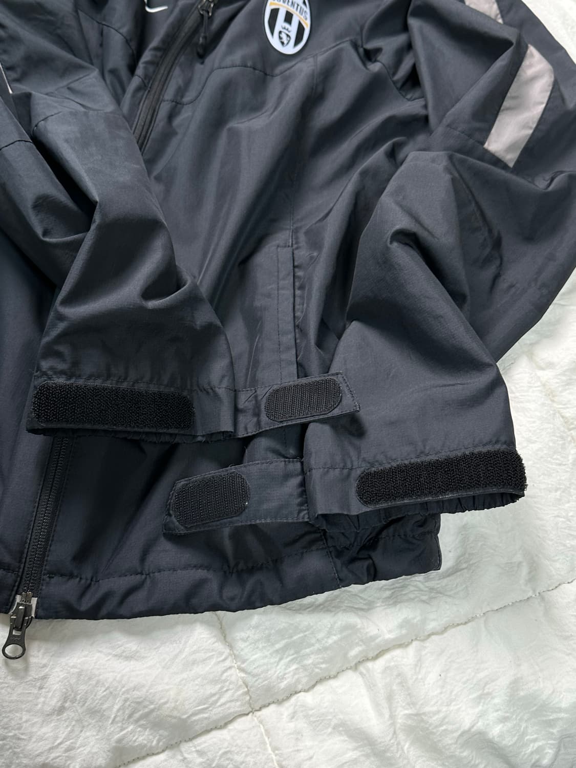 나이키 유벤투스 바람막이 미디움 상품이미지5