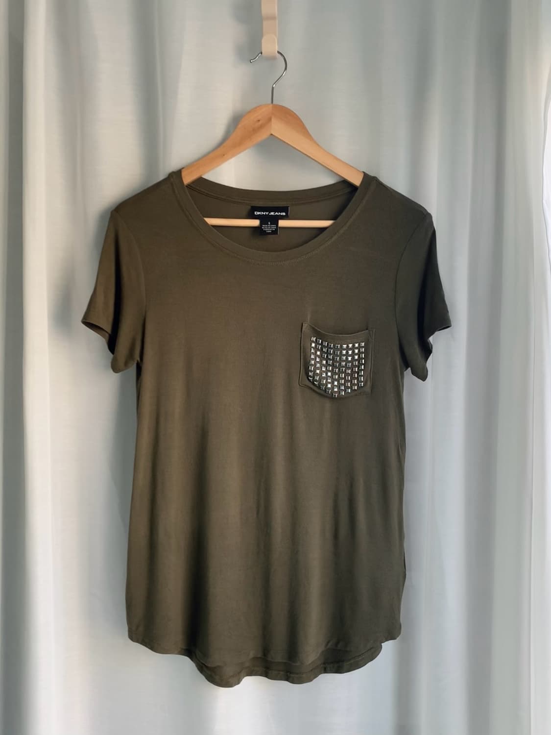 Dkny stud khaki T-shirts 상품이미지1