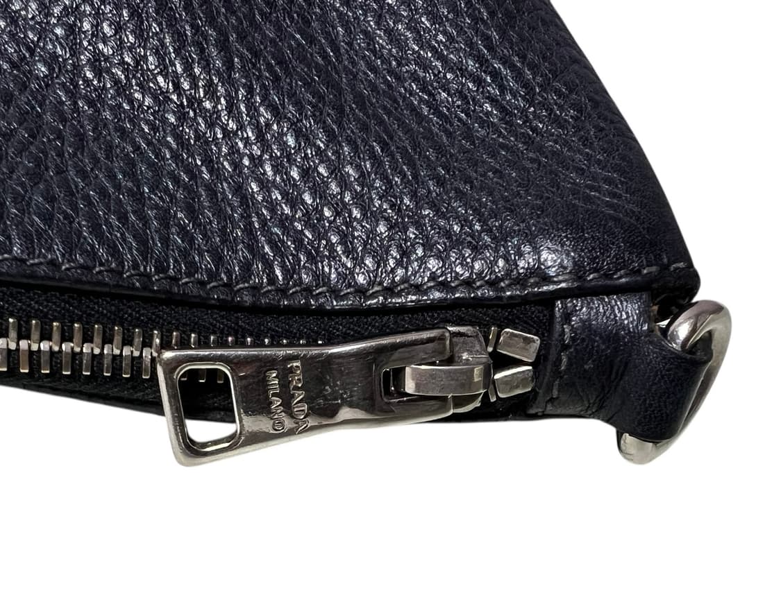 프라다 블랙 가죽 클러치백 크로스백 상품이미지5