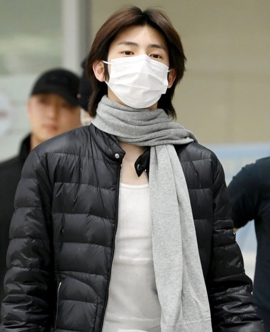 코르티스 주훈 프라다 패딩 상품이미지1