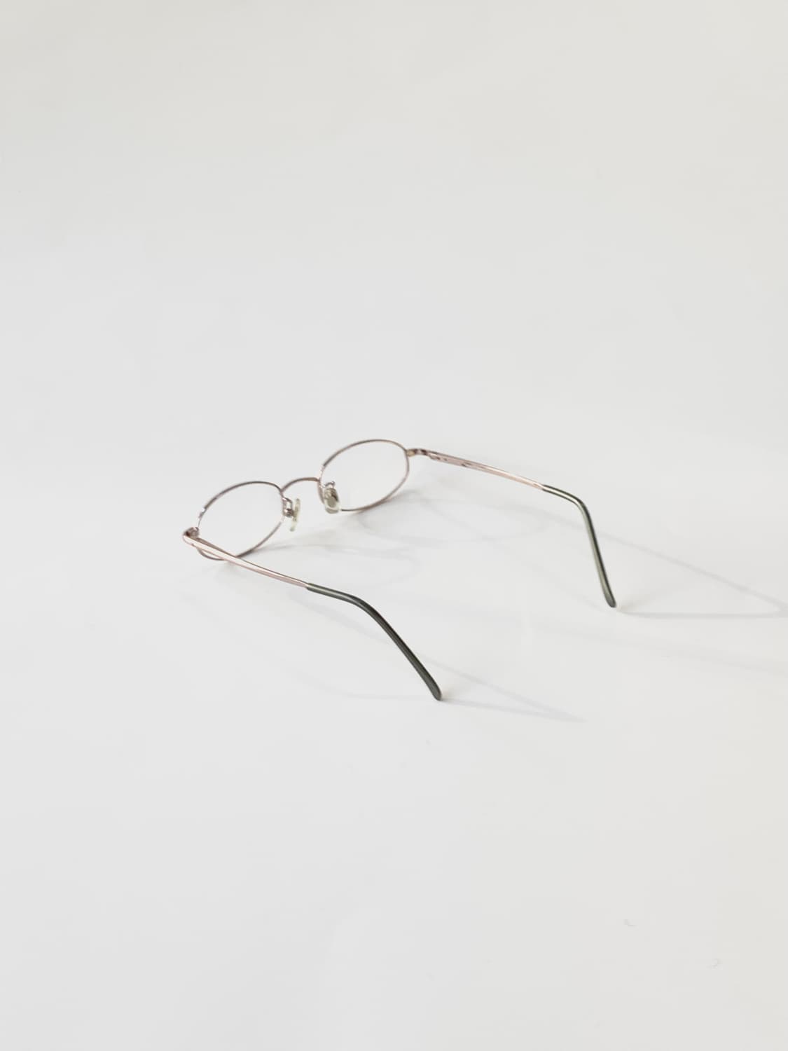 [픽키-650] (small)로즈 메탈 안경 미니멀 오벌 데드스탁 상품이미지5