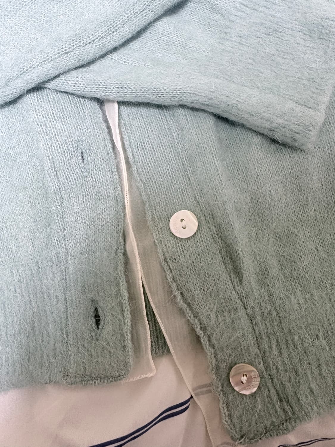 시엔느 로샤 오간자 알파카 가디건 그린 상품이미지4