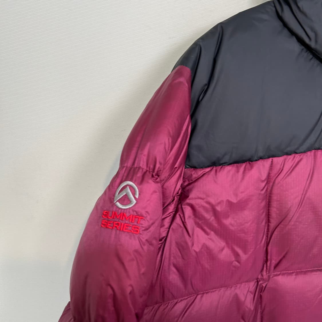 노스페이스 남성 써밋 시리즈 구스다운 패딩 95 상품이미지2