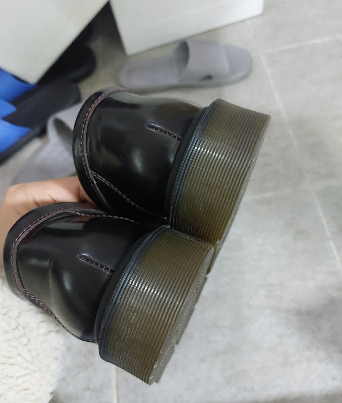 닥터마틴 아드리안 체리레드 us9 270 극미품 상품이미지2