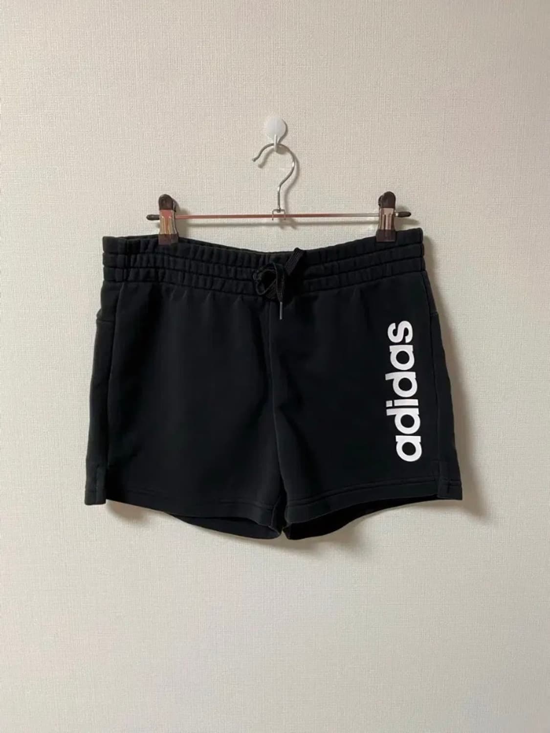 아디다스 츄리닝 반바지 상품이미지1