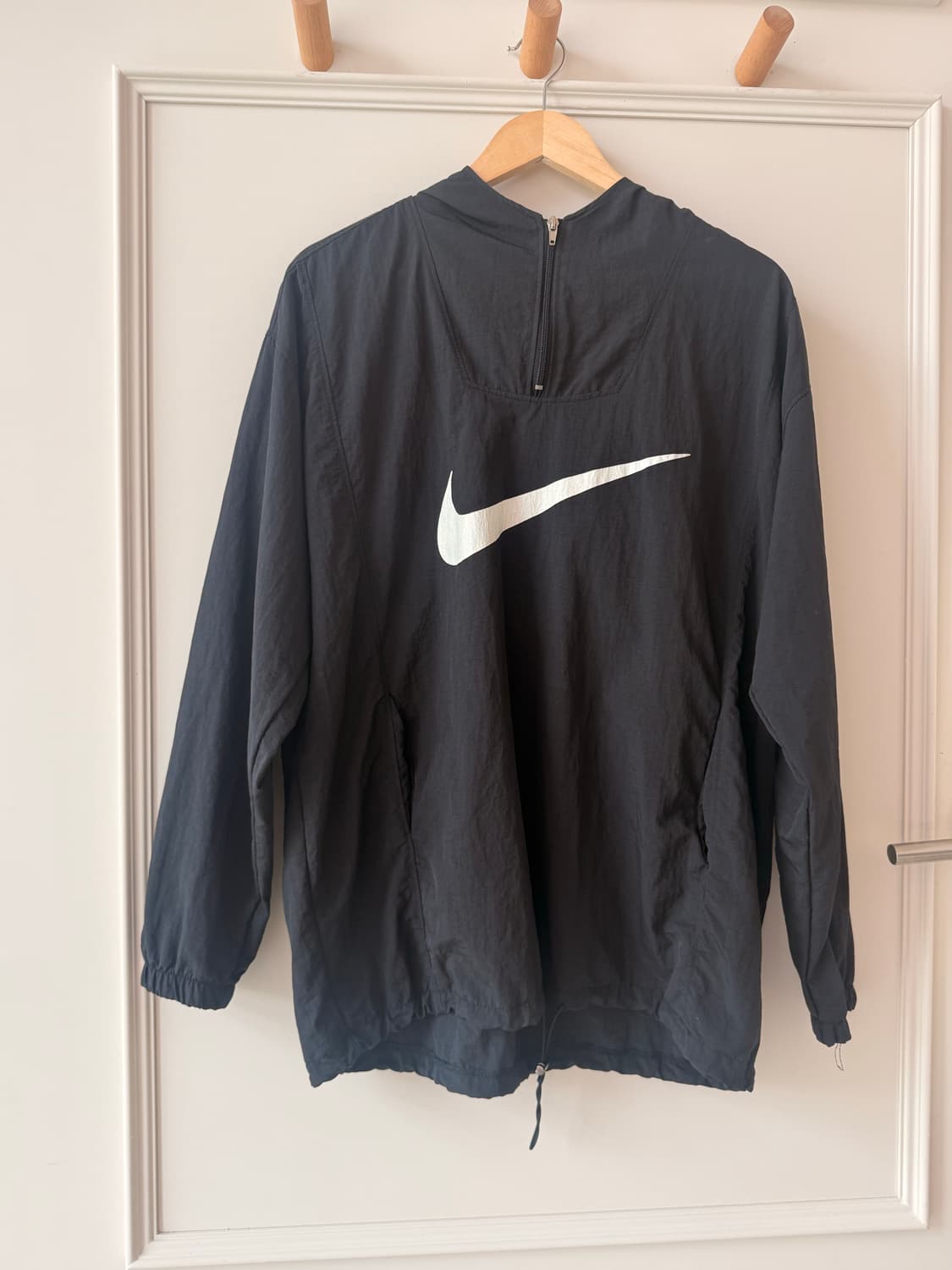 나이키(nike) 스우시 반집업 아노락 블랙 상품이미지1