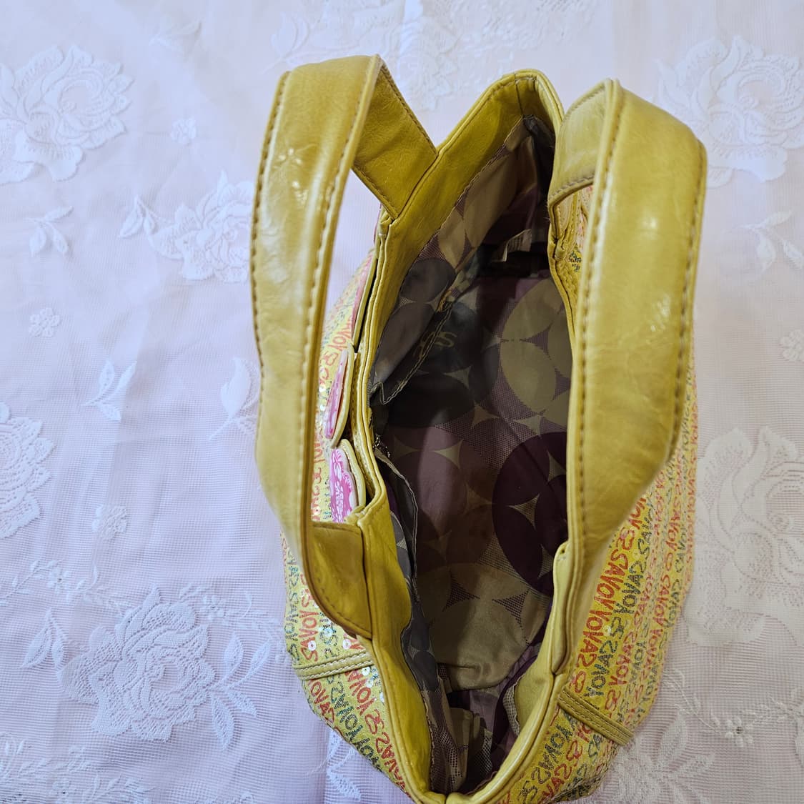 사보이 옐로우 하트 스팽글 토트백 상품이미지5