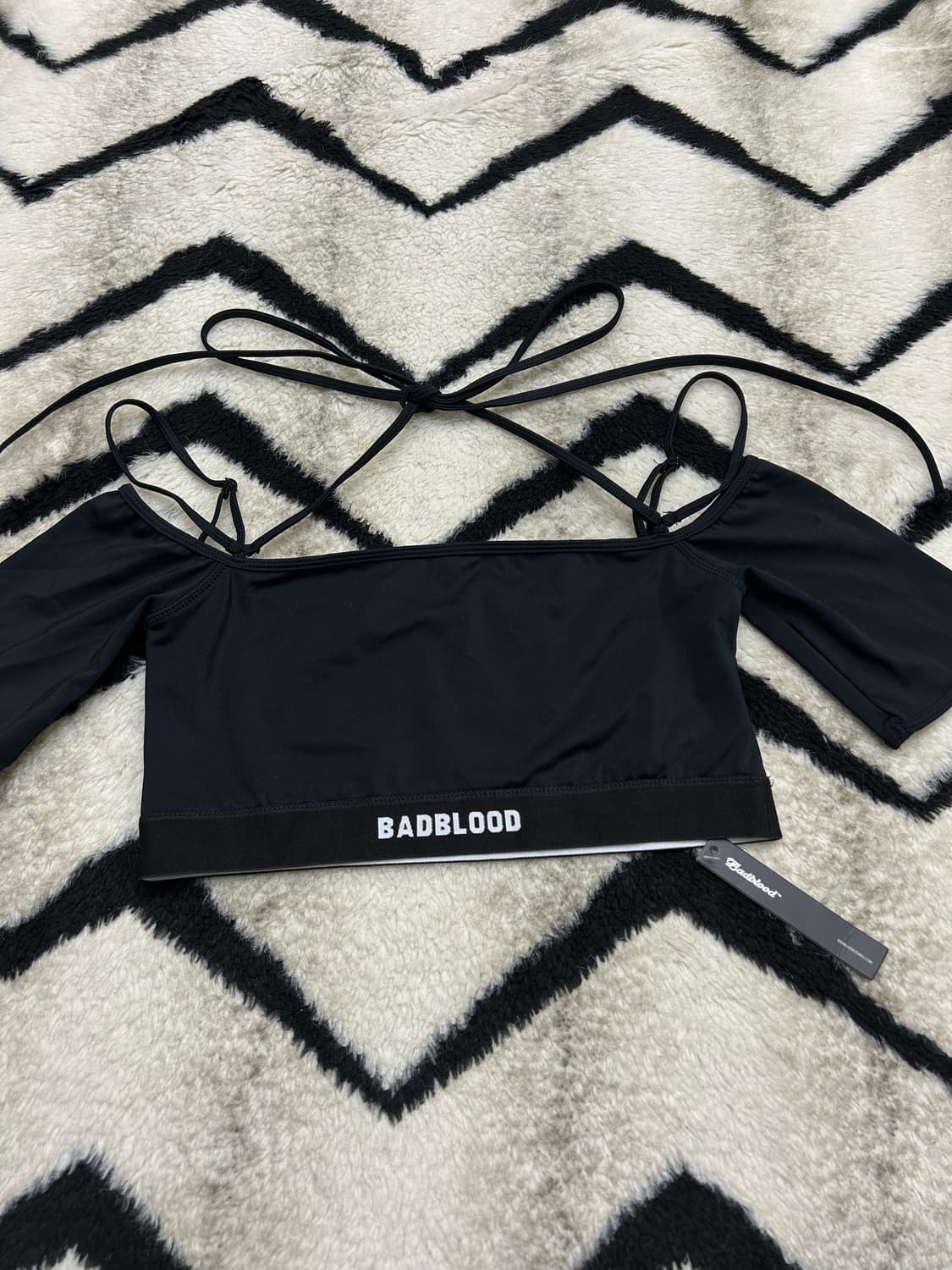 [S]배드블러드 오프숄더 1/2 티 브라 상품이미지3