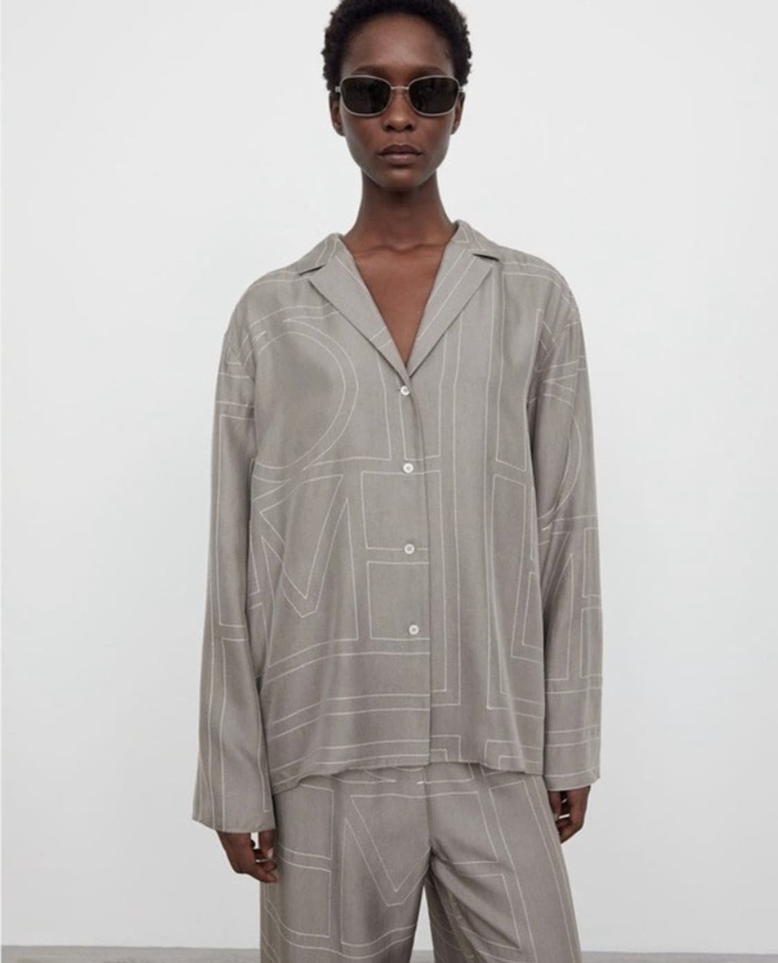 토템 시그니처 파자마 실크 셔츠 상품이미지1