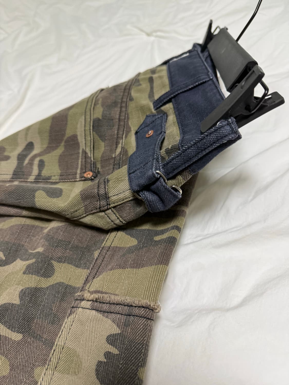 앤더슨벨 카모플라쥬 카고 팬츠.  상품이미지1