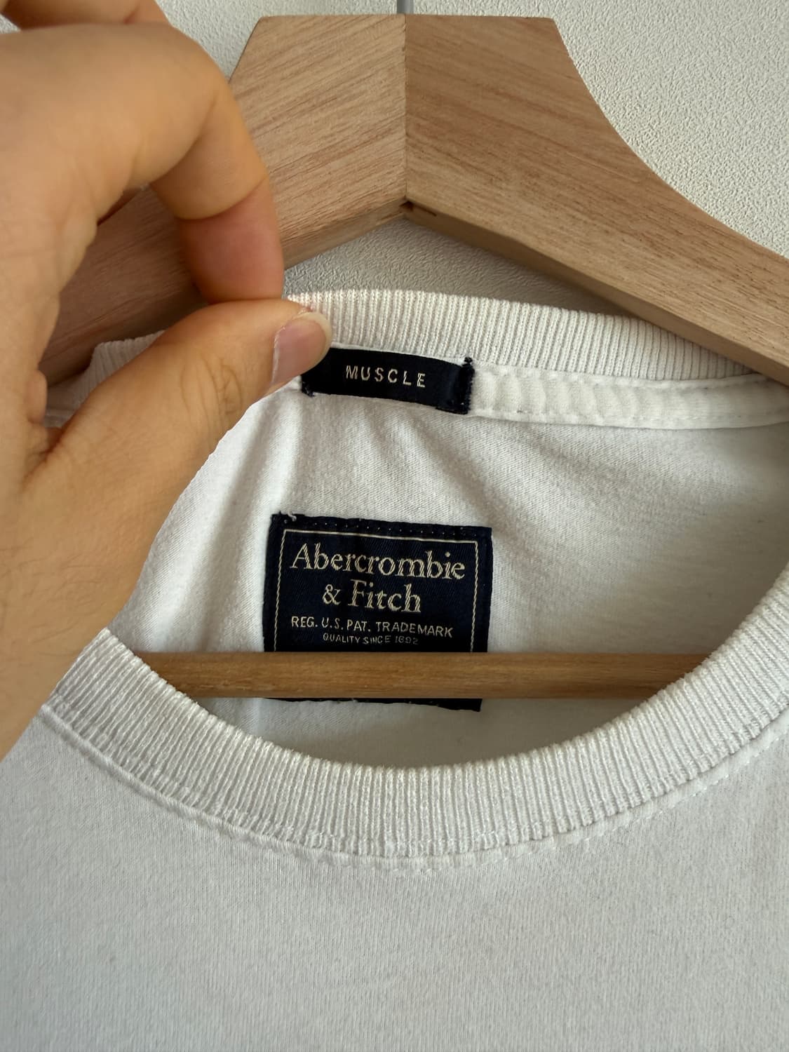 아베크롬비(Abercrombie & Fitch) 반팔 티셔츠 상품이미지4