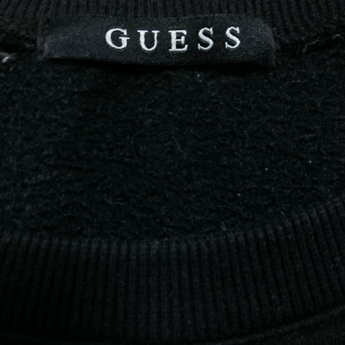 게스 y2k 빅로고 블랙 맨투맨 상품이미지3