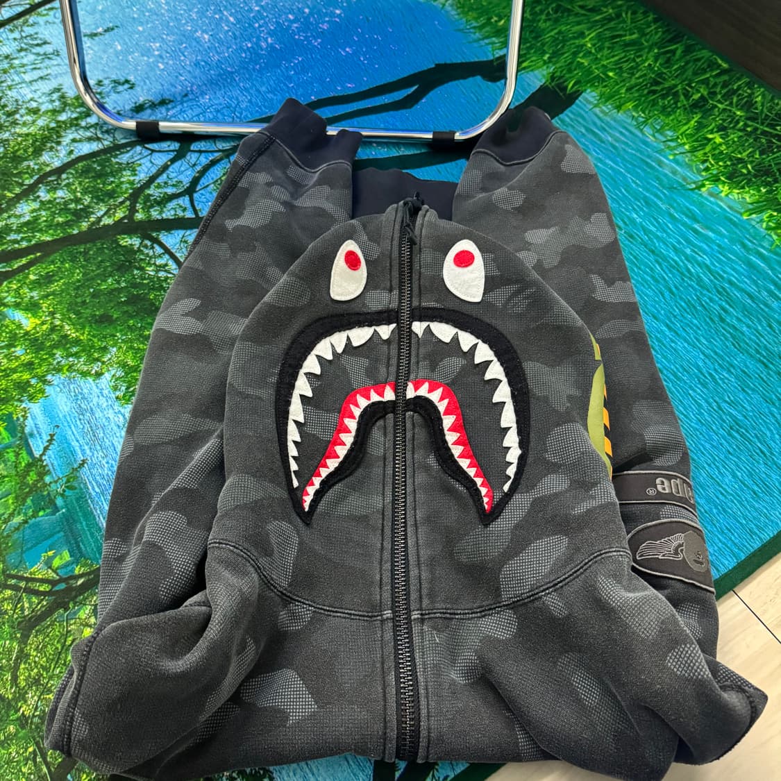 블랙 카모 샤크 후드 상품이미지3