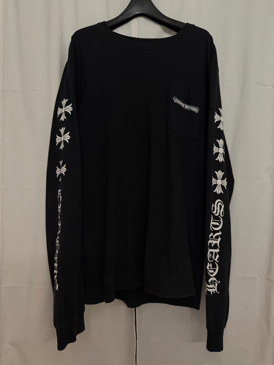 크롬하츠 크로스 레터링 롱슬리브 티셔츠 상품이미지1