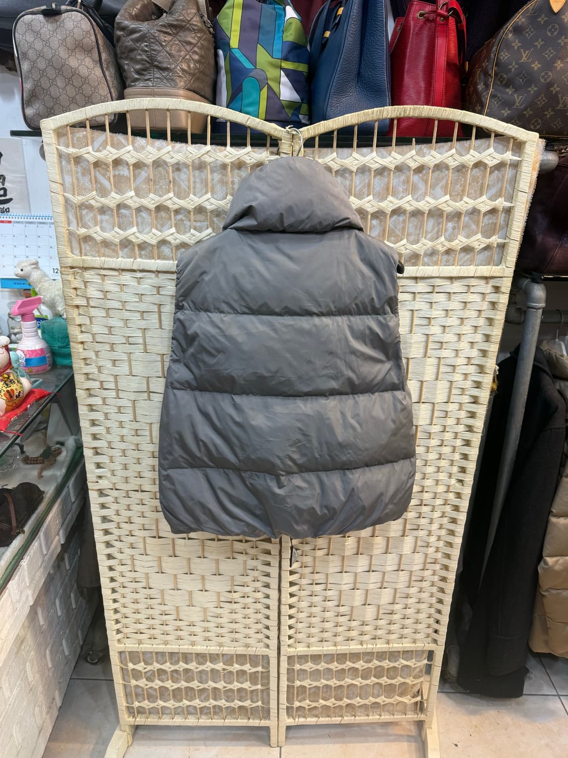 0/44-55 정품 몽클레어 패딩조끼 팝니다 상품이미지9