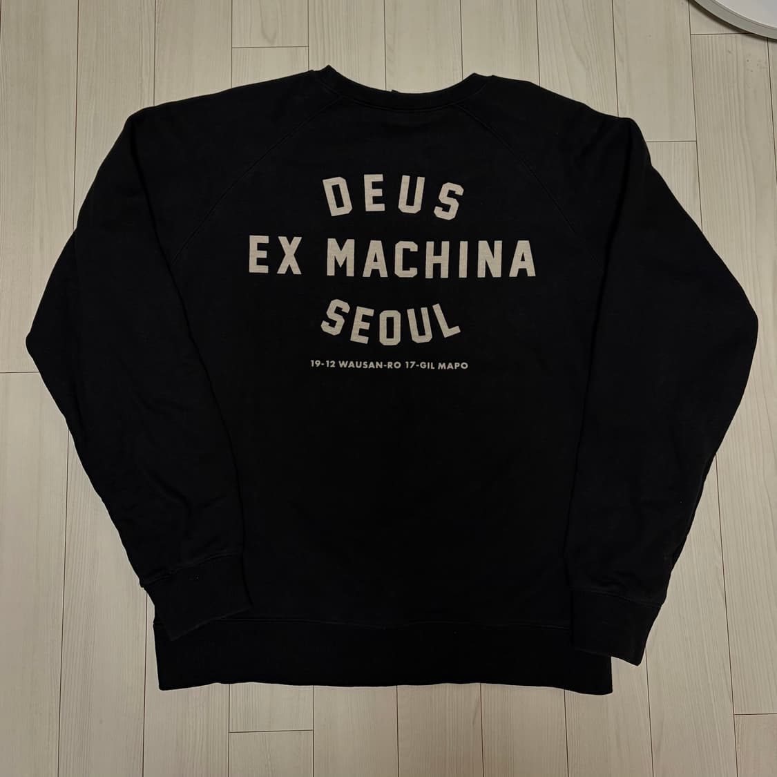 데우스 엑스 미키나 서울 맨투맨 XL 상품이미지2