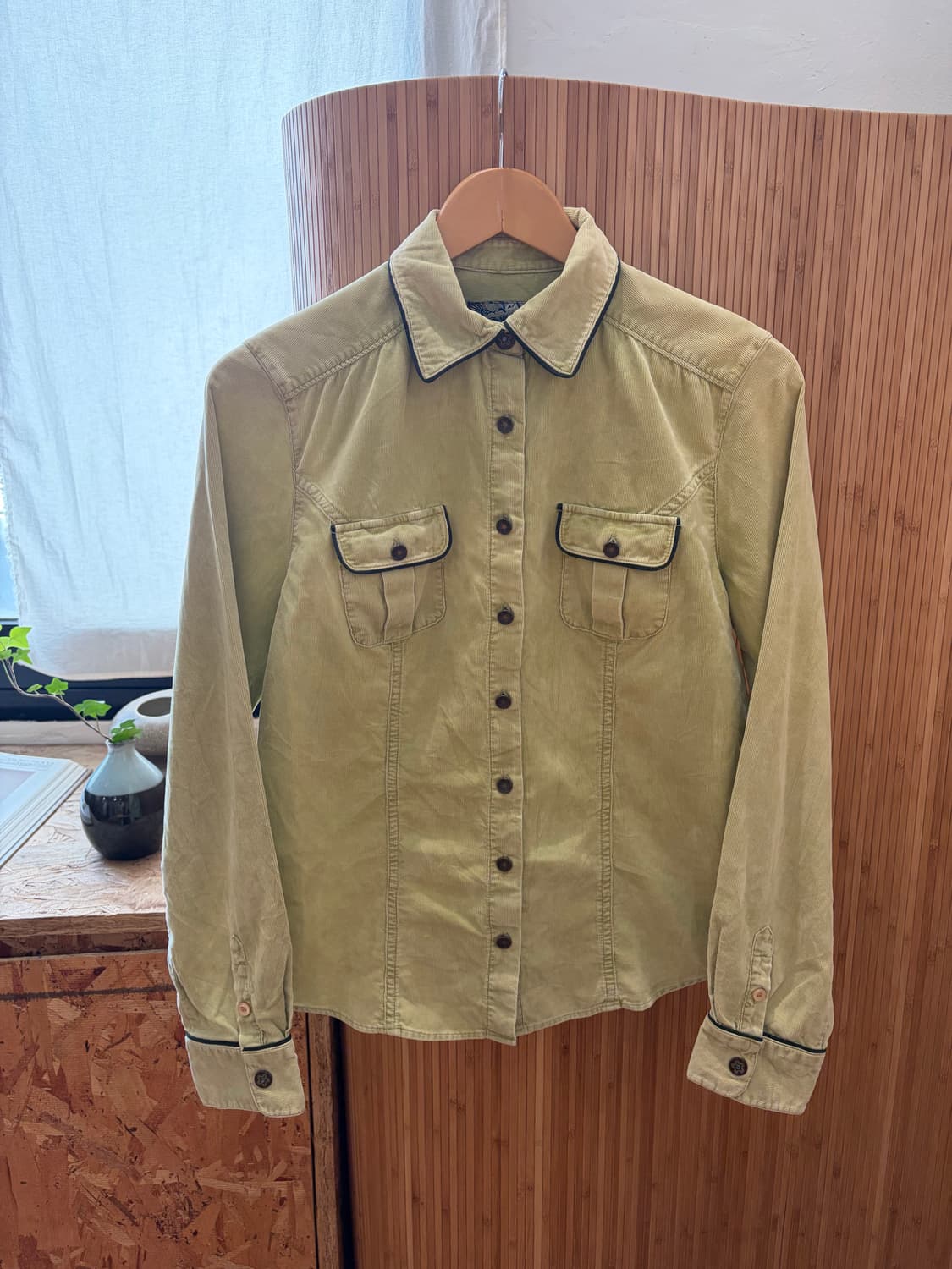 Indigo Palms Corduroy Shirt 상품이미지3