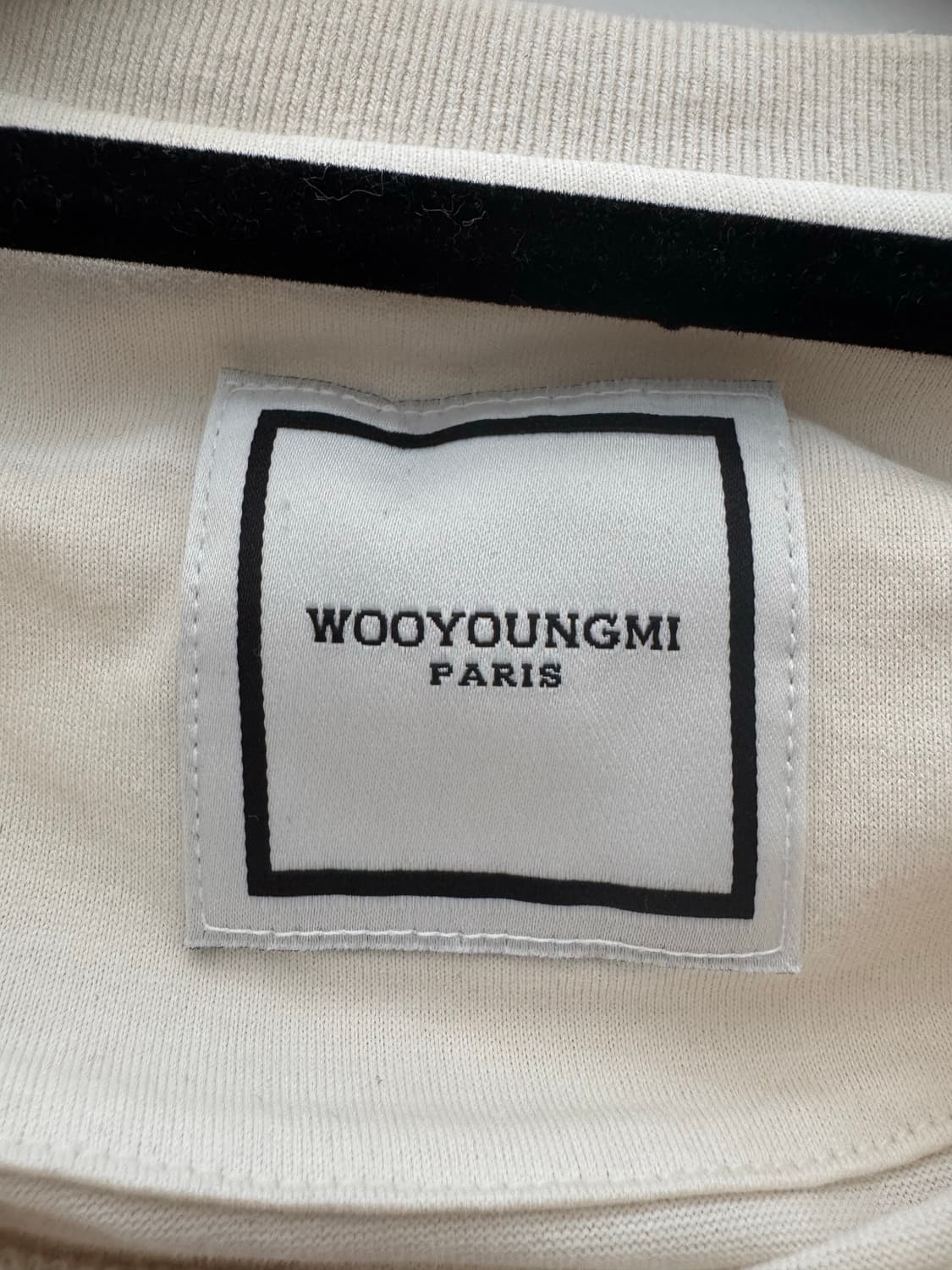 WooYoungMi 아이보리 코튼 스퀘어 티셔츠 상품이미지3