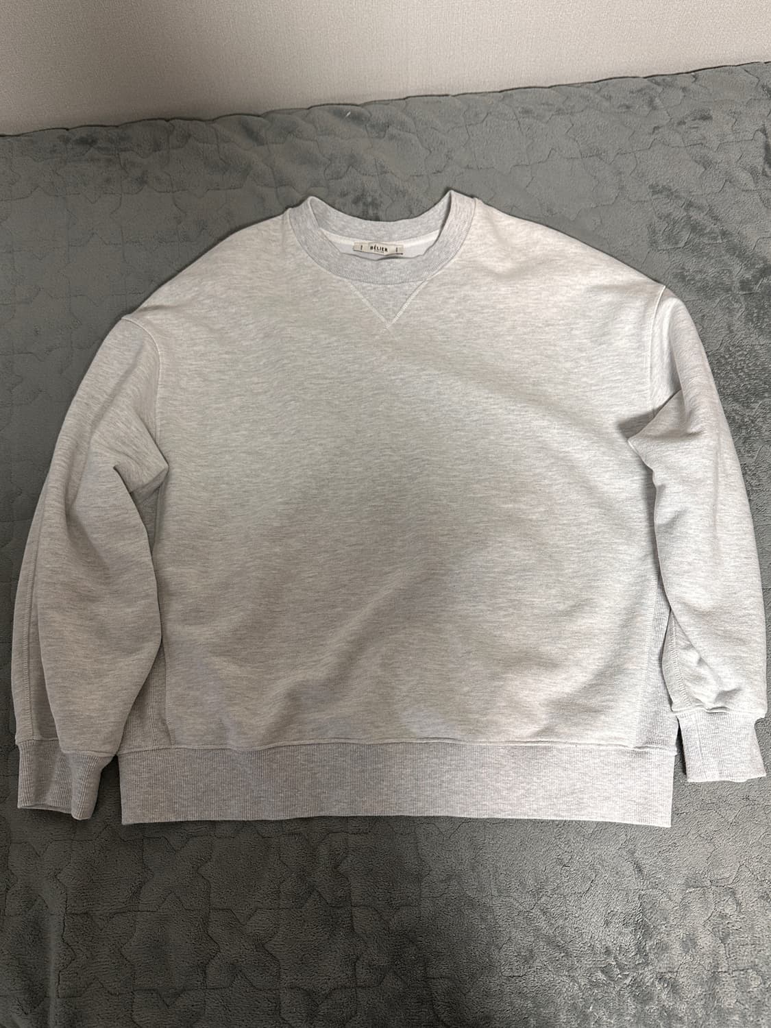 벨리에 맨투맨 m사이즈 상품이미지2