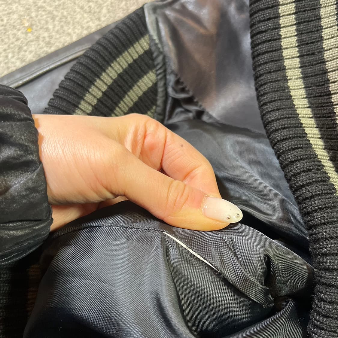 BURBERRY 버버리 블루라벨 바시티 자켓 상품이미지4