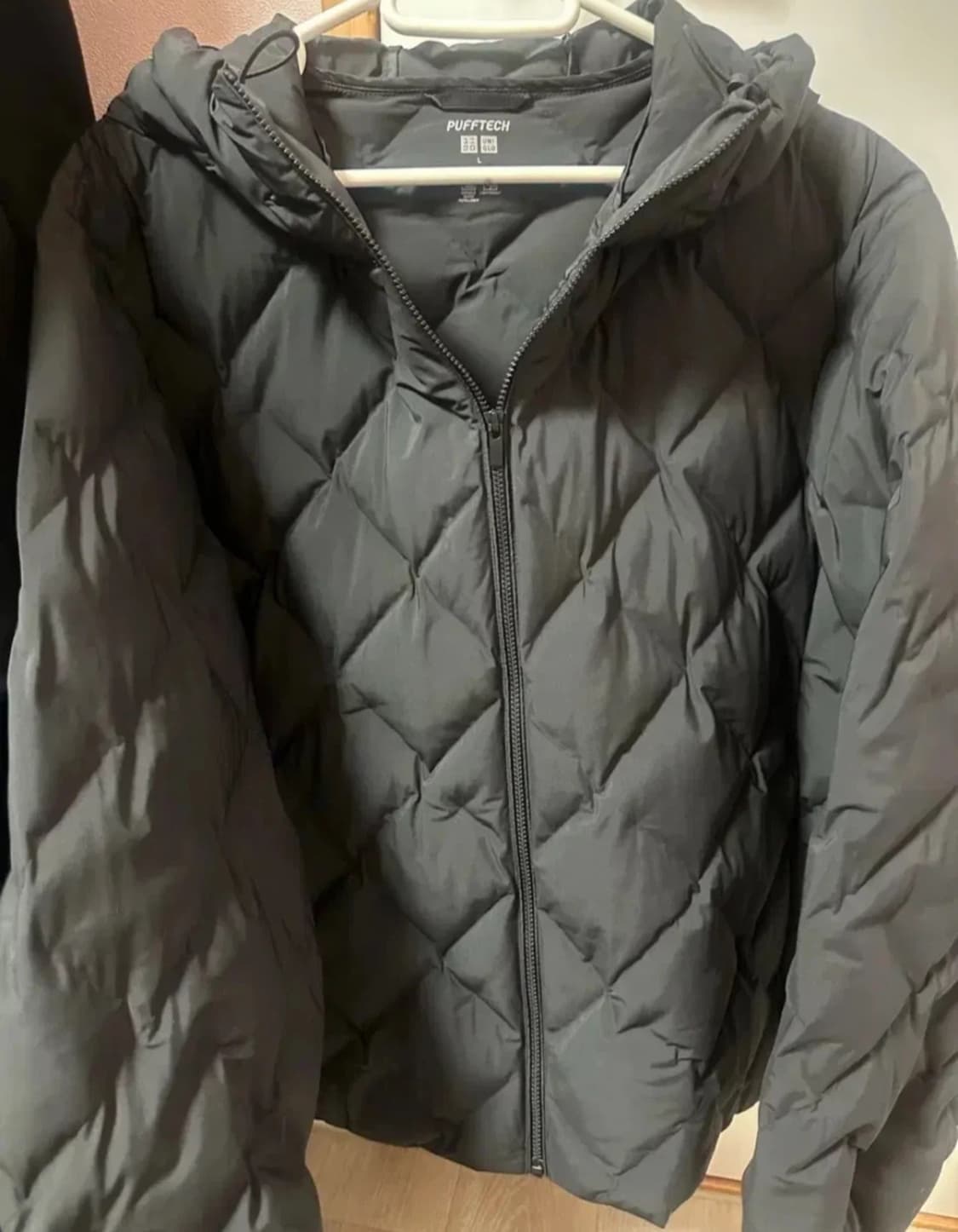 유니클로 퍼프텍 경량 패딩 블랙 상품이미지1