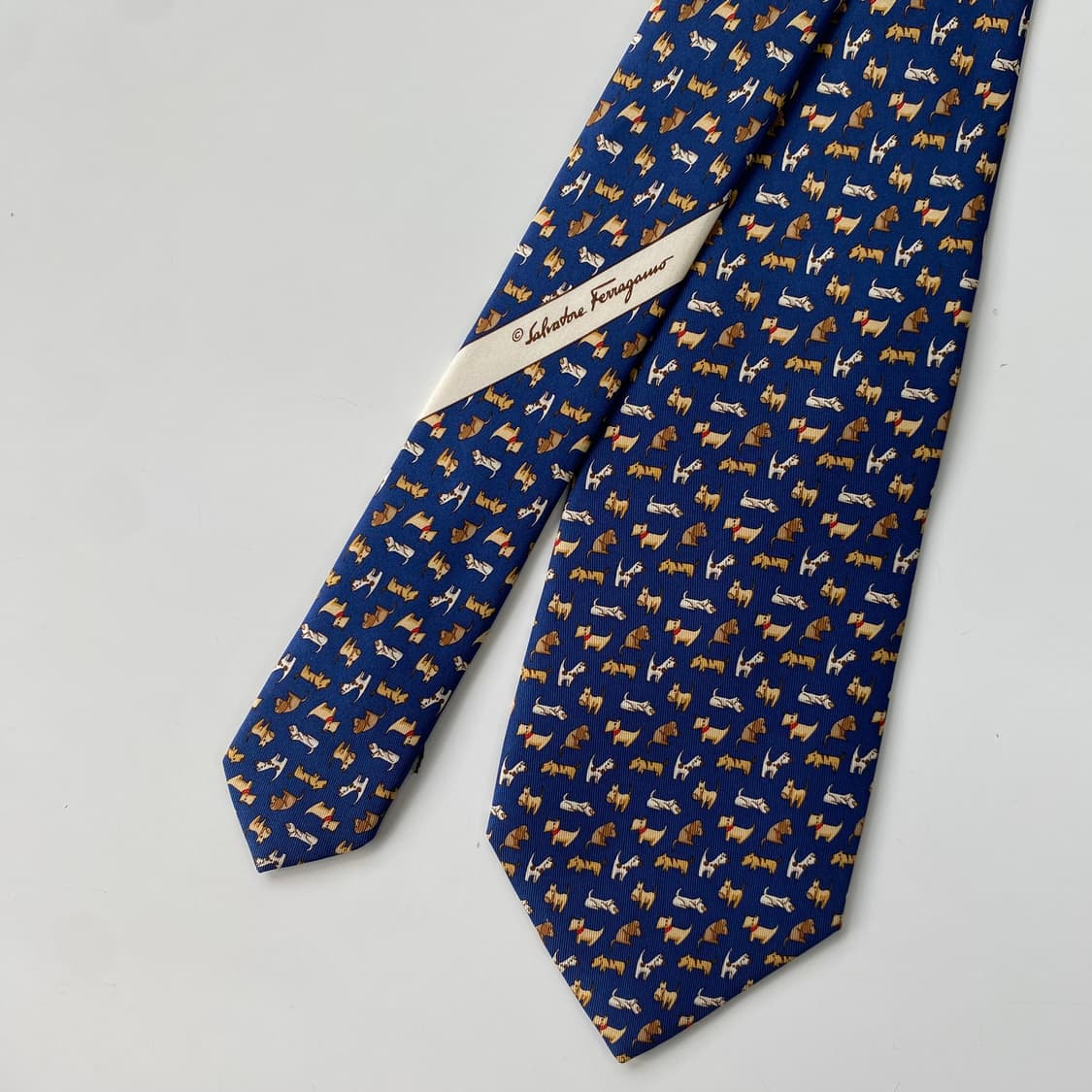 페레가모(Ferragamo) 명품 정품넥타이 상품이미지2