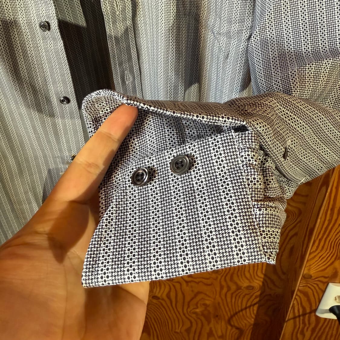 톰포드 드레스 셔츠 새상품 판매 합니다. 상품이미지6