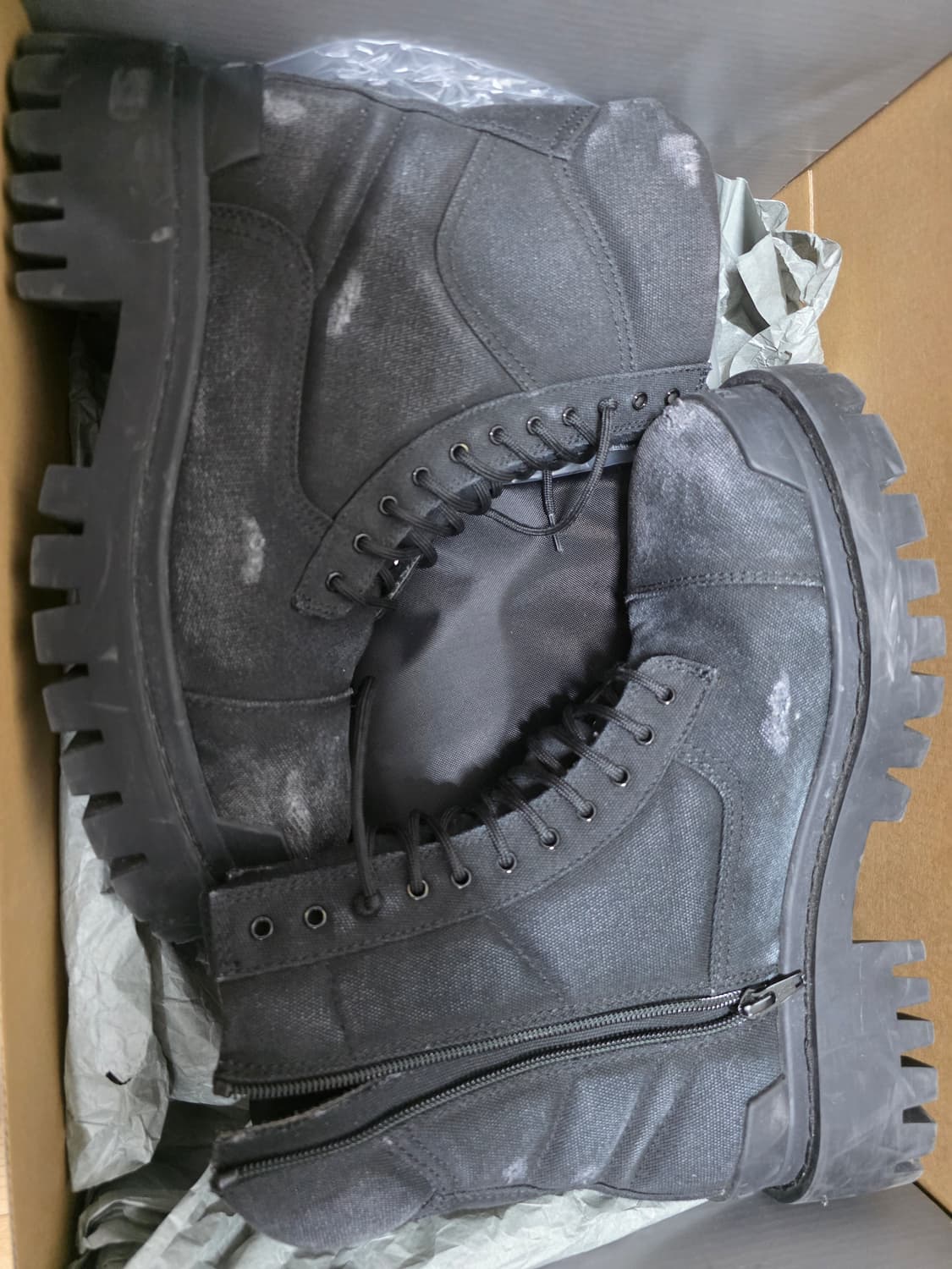 발렌시아가 컴뱃스트라이크 상품이미지1