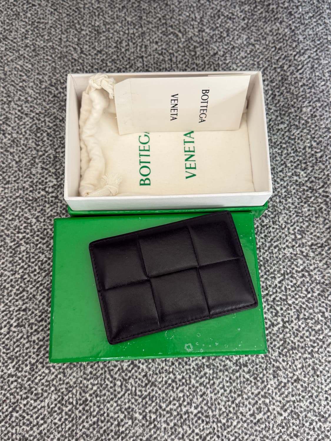 보테가 베네타 카드지갑 상품이미지1