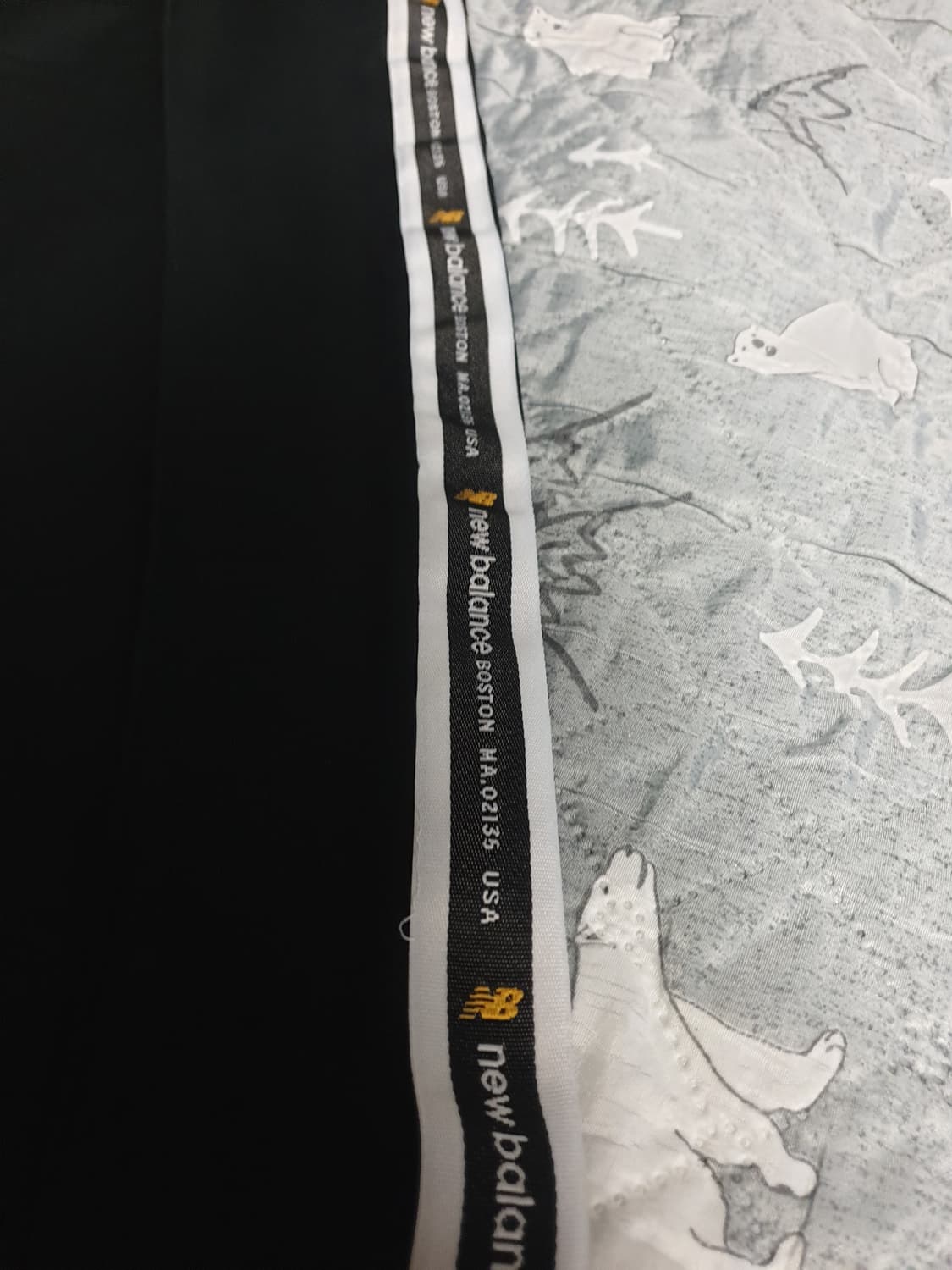 뉴발란스 사이드라인 USA 보스턴 패턴 트레이닝 팬츠 (XL) 상품이미지2