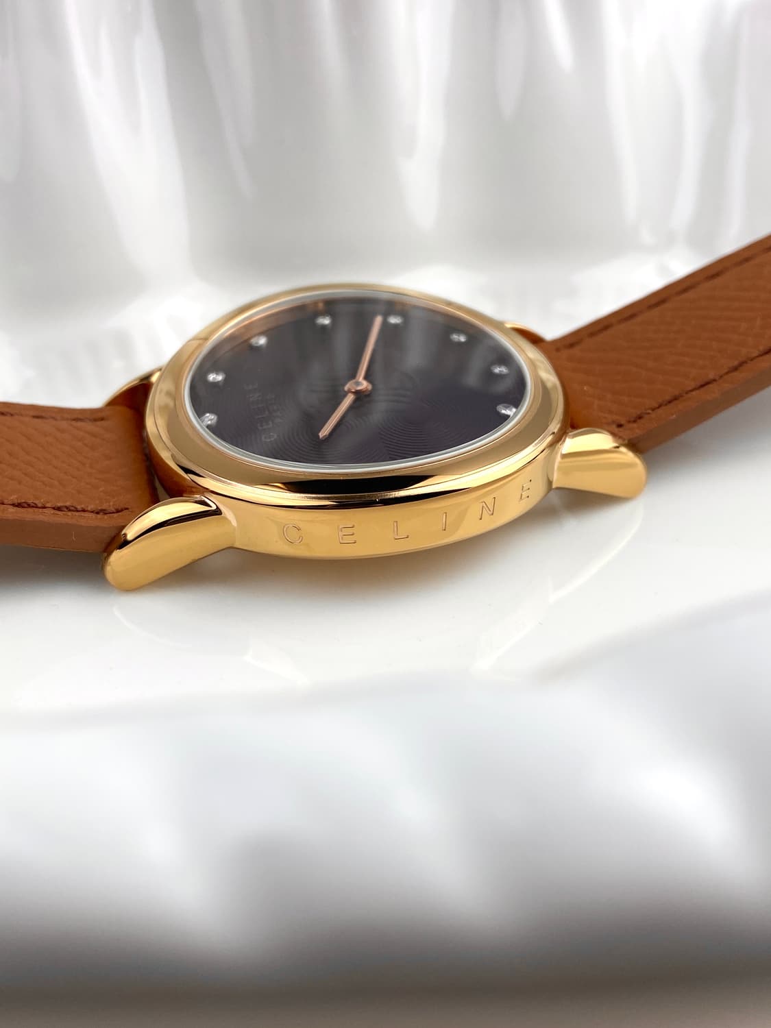 CELINE 12P symbol watch UNISEX 상품이미지4