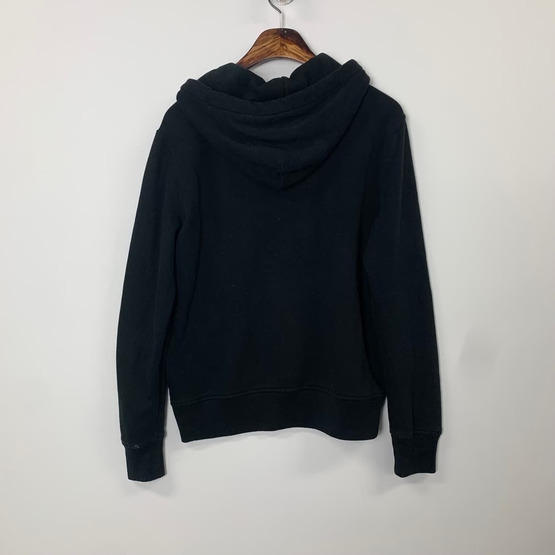 폴로 랄프로렌 화이트포니 블랙 후드티 상품이미지3