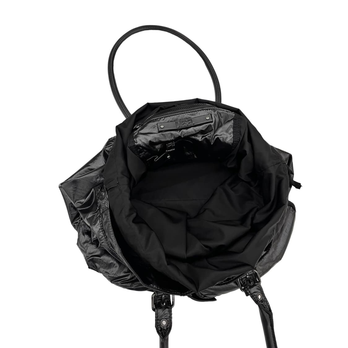 디젤 멀티포켓 글로시 숄더백 블랙 상품이미지8