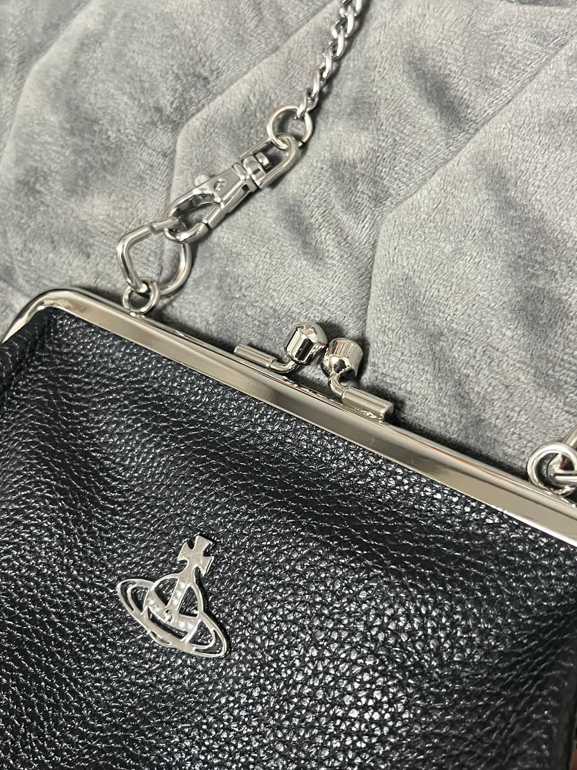 비비안웨스트우드 조안나 프레임 펄스 비건백 상품이미지3