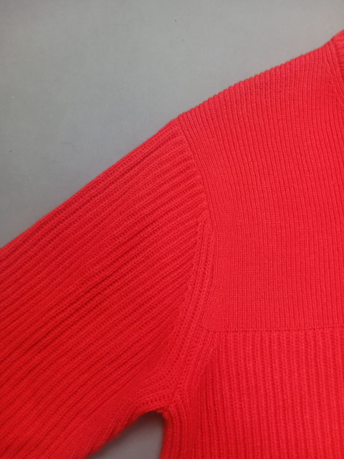 [L] 유니클로 JW앤더슨 립 크루넥 스웨터 오렌지 상품이미지4