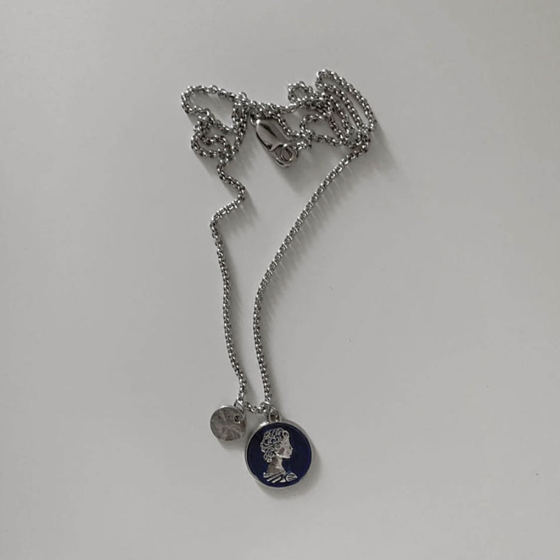Vintage Blue Coin Pendant Necklace 상품이미지4