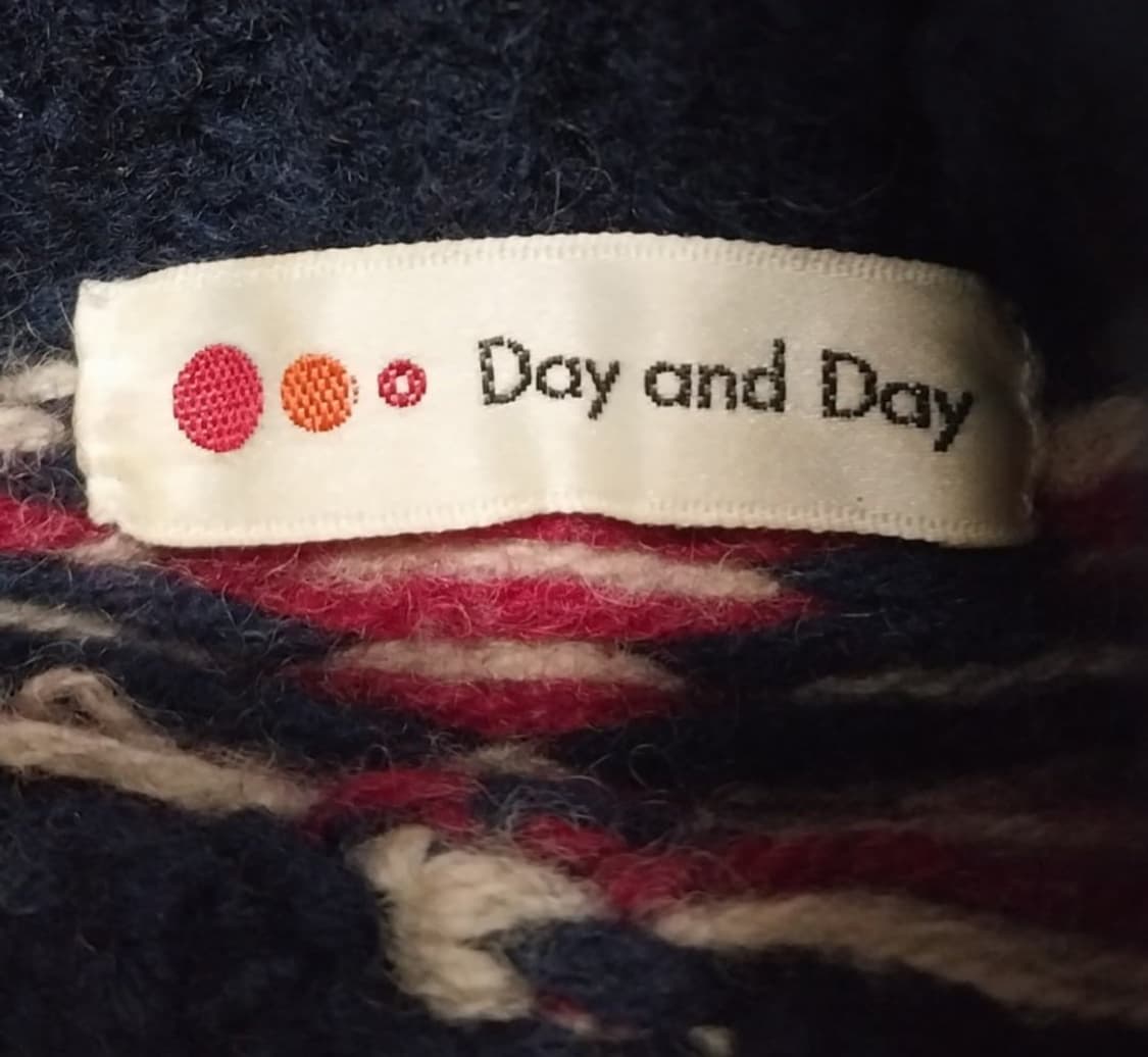 Day and Day 데이앤데이 노르딕 패턴 니트 M 상품이미지3