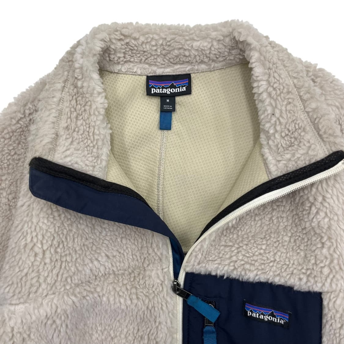 파타고니아 포켓로고 아이보리 신칠라 후리스 M 상품이미지5