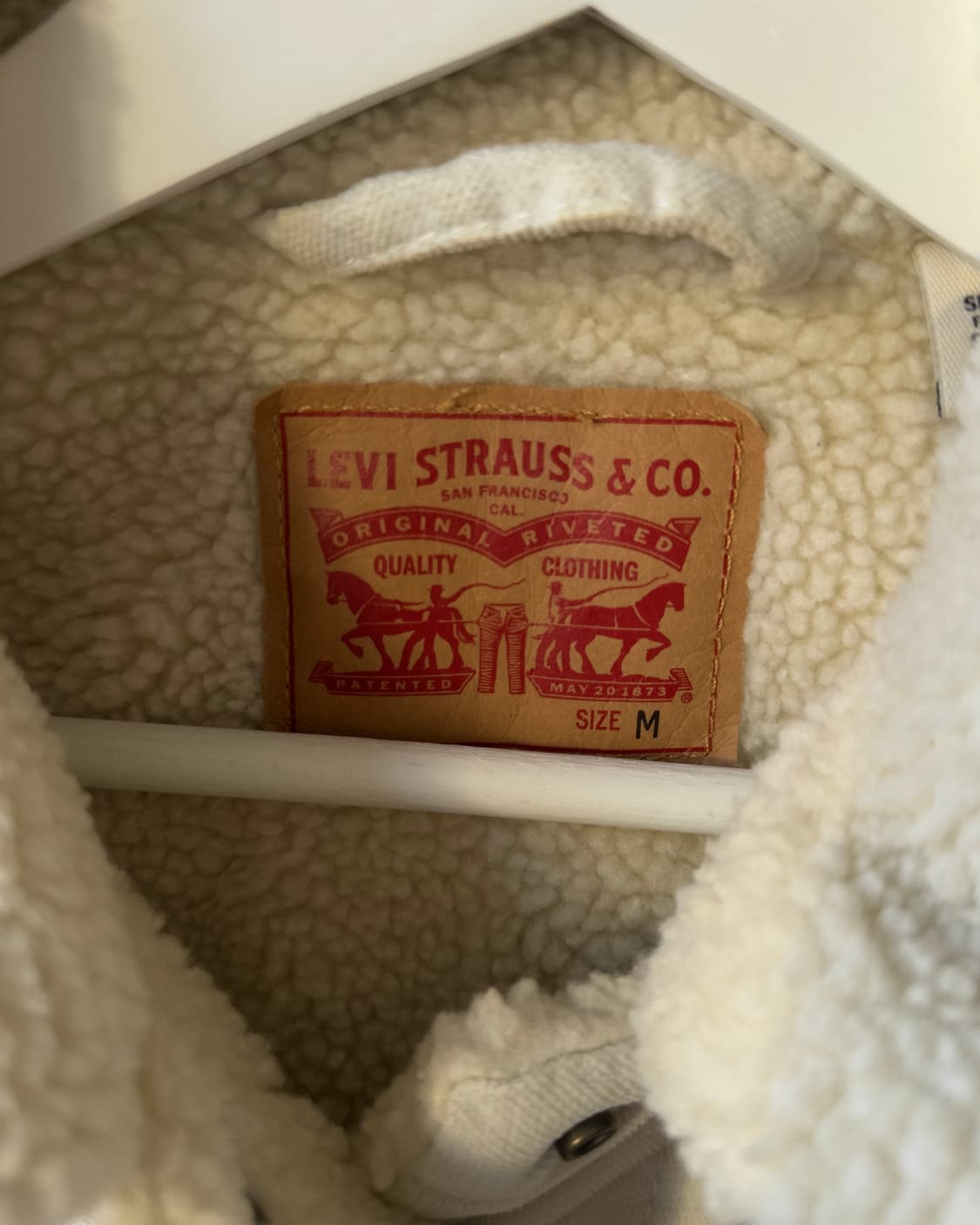 [Levi’s] Sherpa Trucker Jacket 상품이미지6