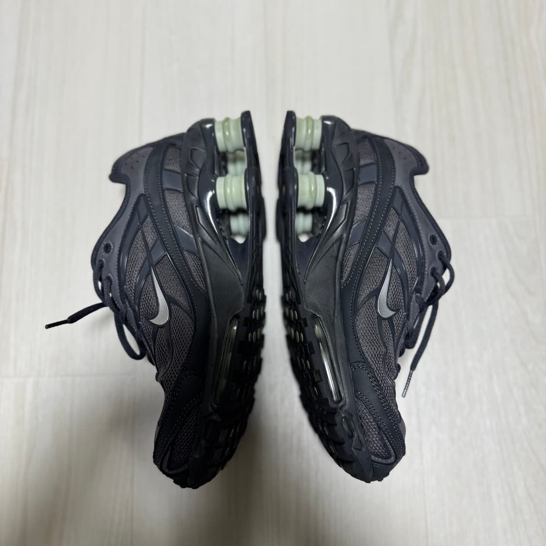 나이키 샥스 라이드2 아이언그레이 앤트러사이트 240 상품이미지4