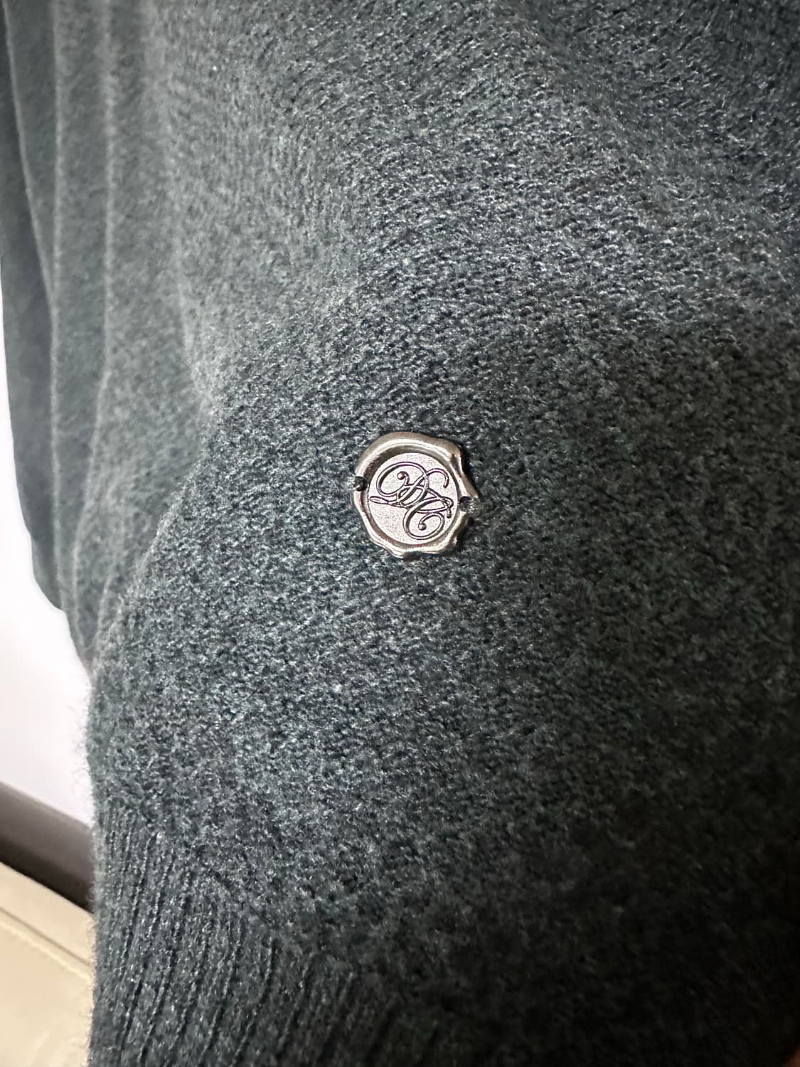 크래뮤 남성 터틀넥 니트 상품이미지2