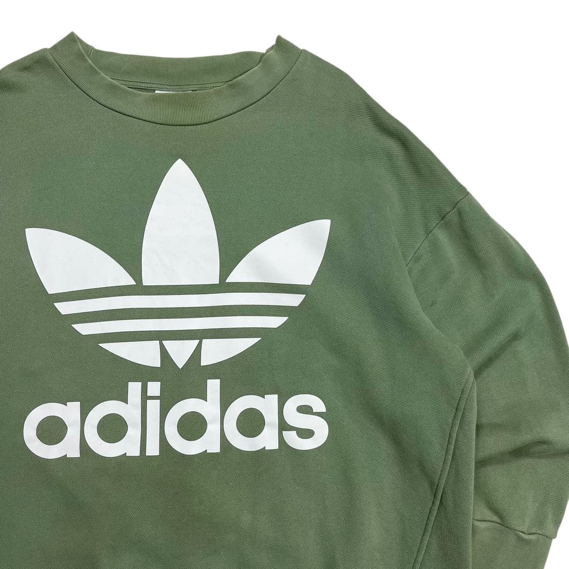 아디다스 그린컬러 맨투맨 상품이미지2