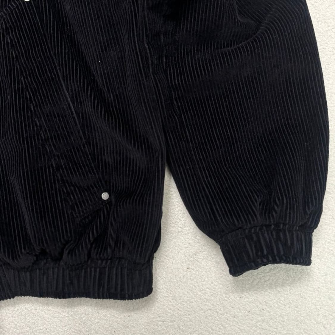 디미트리블랙 2WAY 크롭 코듀로이 드리즐러 자켓 블랙 1 상품이미지2