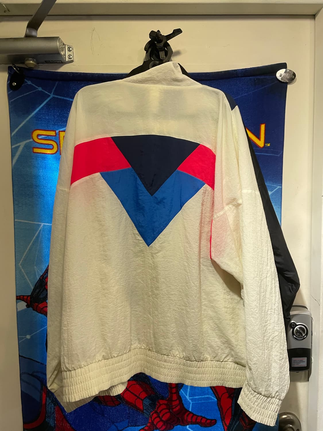 아디다스 바람막이 L  상품이미지3