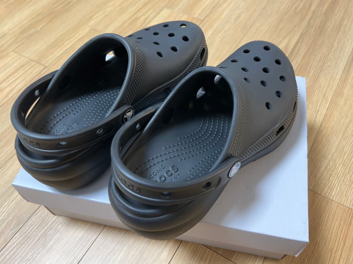 크록스 클래식 플랫폼 클로그 블랙 w6 230 상품이미지1