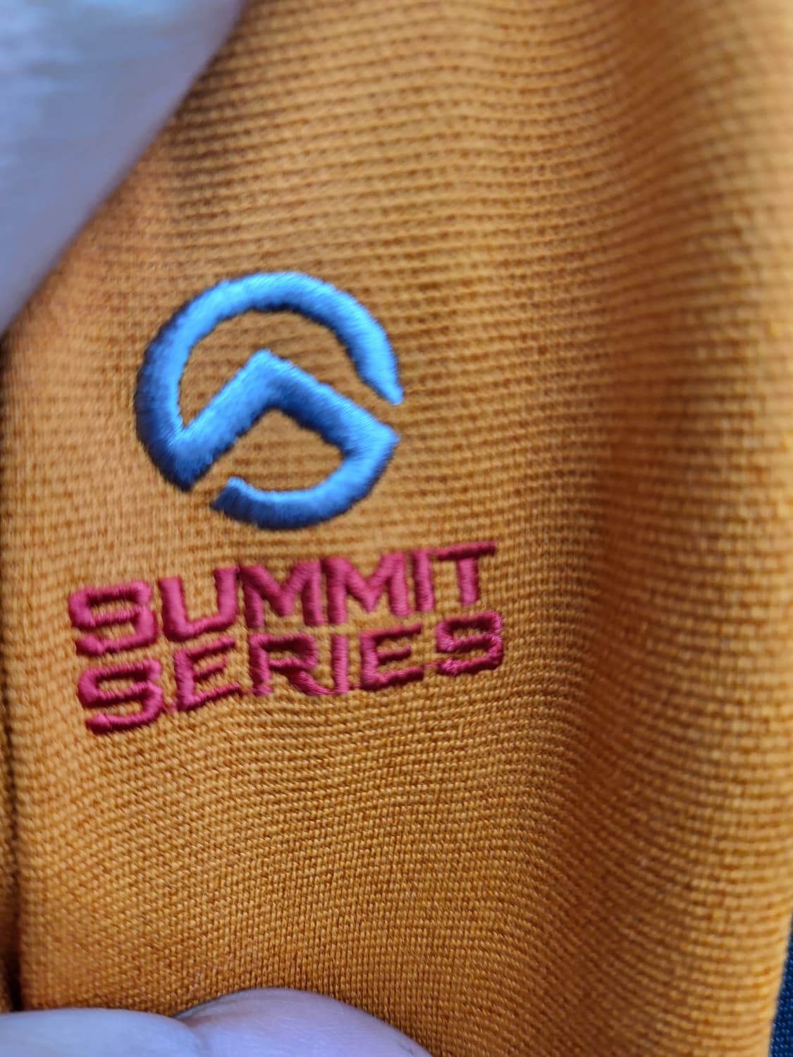 노스페이스 오렌지/블랙 하프집업 긴팔티 110 상품이미지3