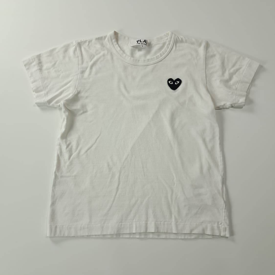 CK195 L 꼼데가르송 일본판 블랙하트 화이트 반팔 티셔츠 상품이미지1