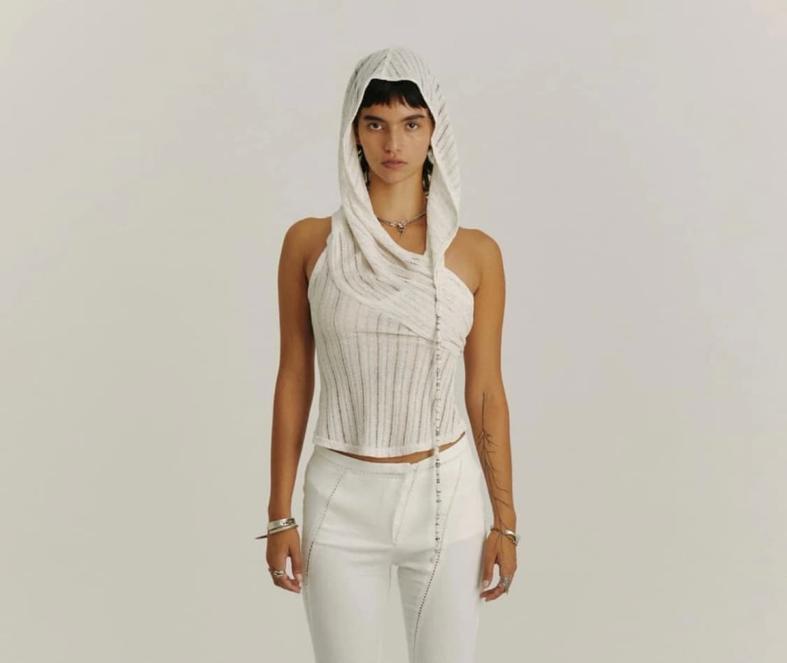 정가32만5천 혜인서 hyeinseo hooded halter top 상품이미지1