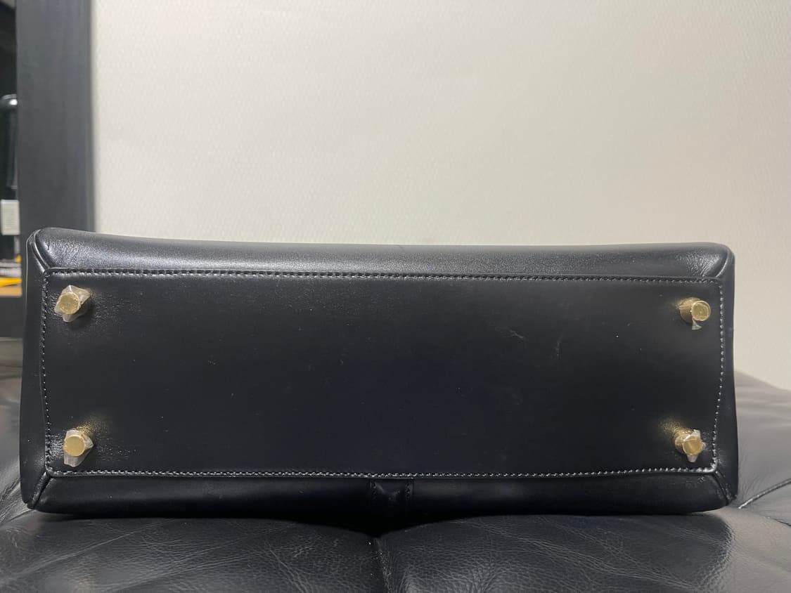 [정품] [셀린느] 클래식 16 새틴 카프스킨 미디움 블랙 금장 상품이미지8