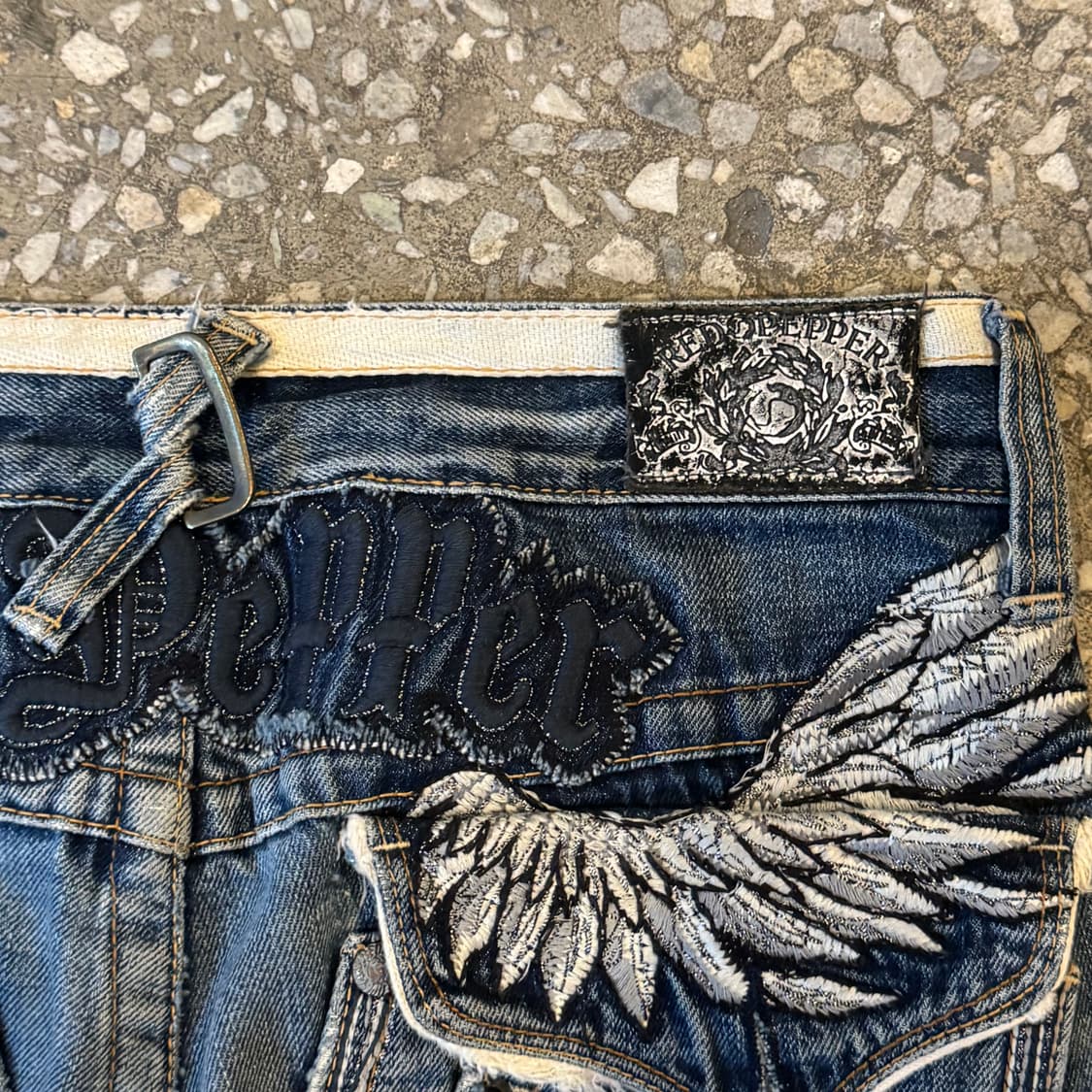 레드 페퍼 날개 패치 데님팬츠 상품이미지4